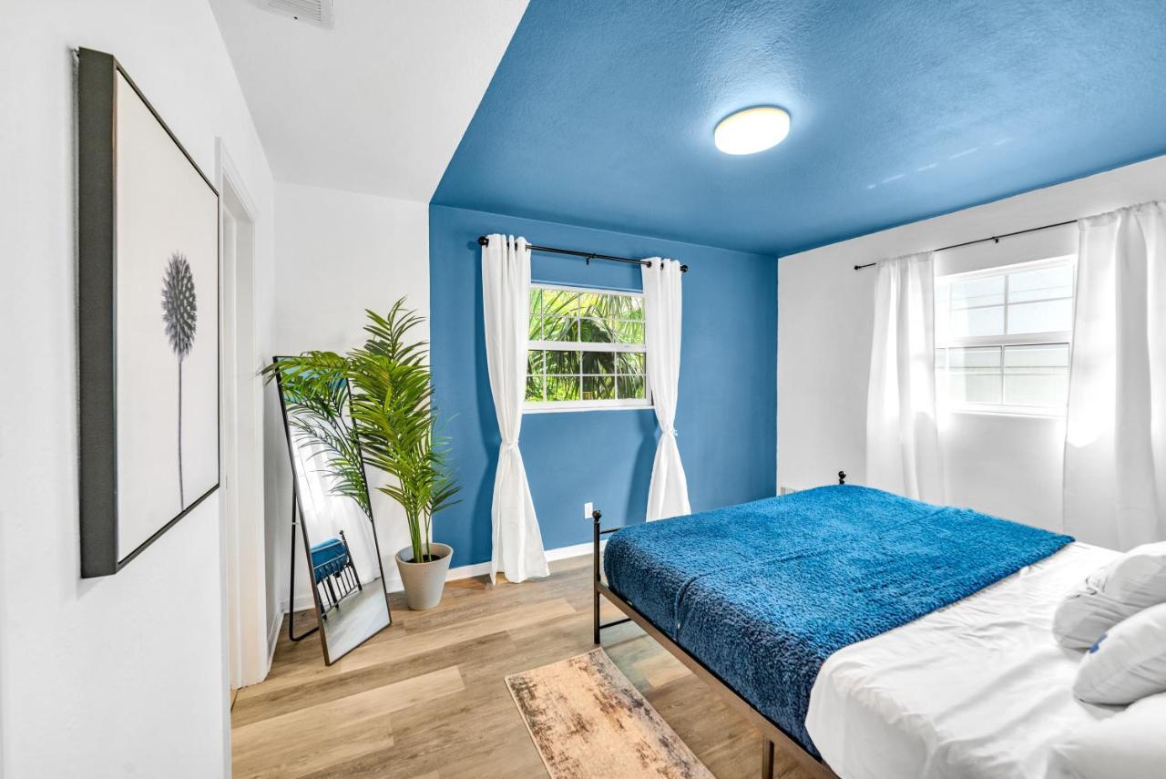 The Blue Villa - Luxury Clearwater By Bluebellaestate Largo Exteriör bild